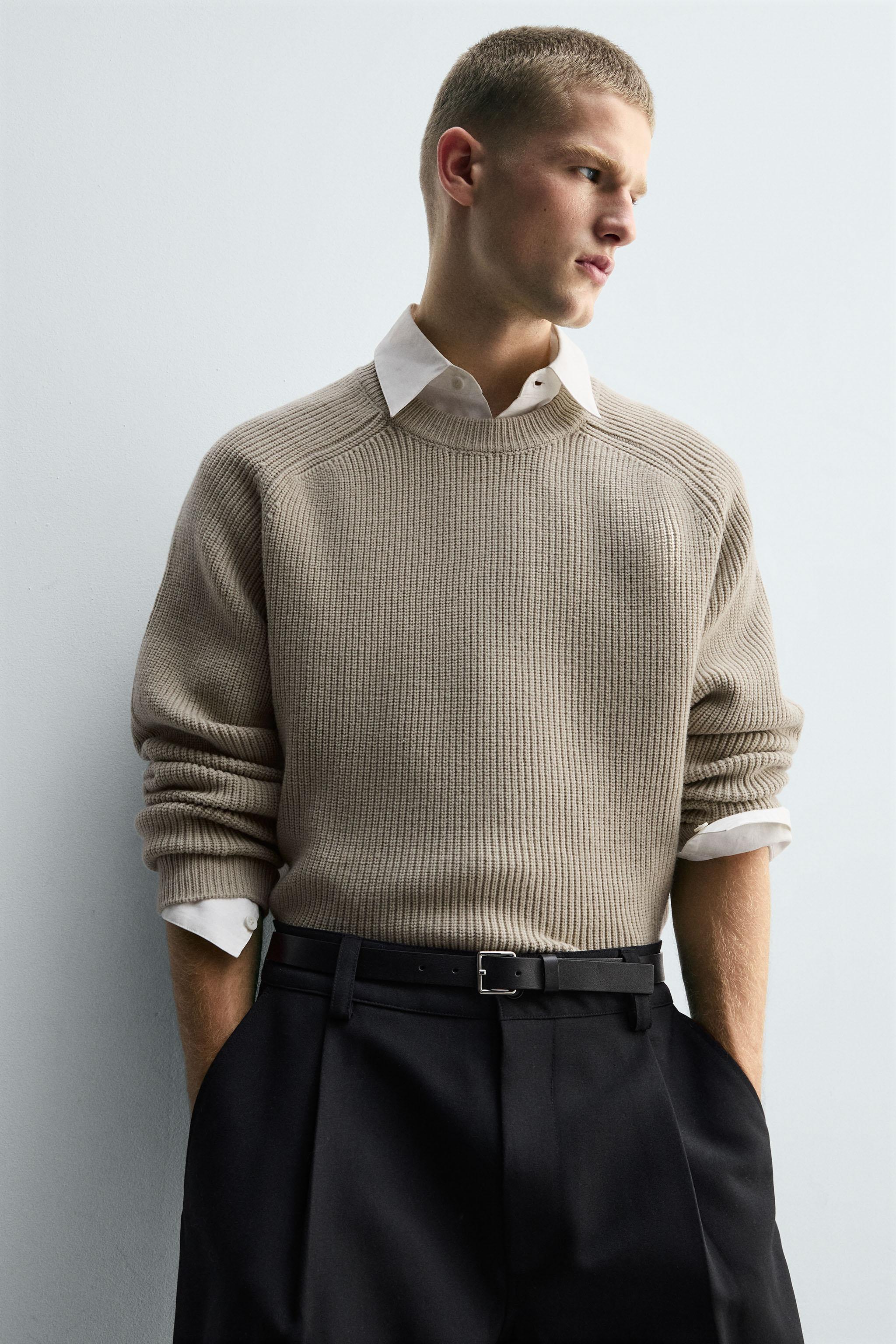 TEXTURED BOXY FIT JUMPER